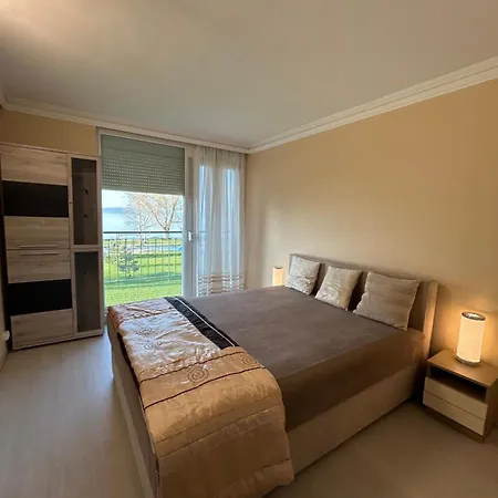Apartment Luxury Lakeview In Siofok