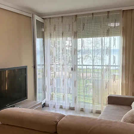 Luxury Lakeview In * Siófok